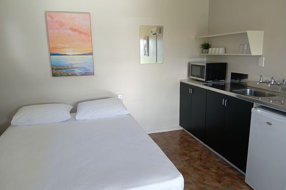 1%20room%20kitchen%203