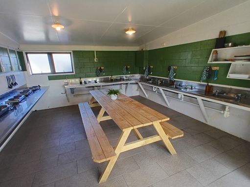 Communal%20kitchen%201
